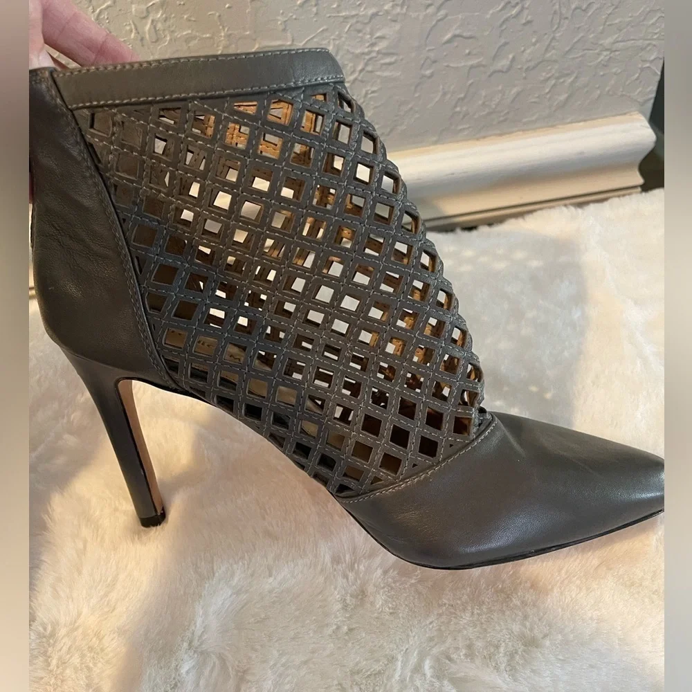 Antonio Melani Gray Ankle Boots Size 10